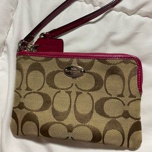 Authentic Coach Wristlet Gently used
